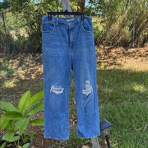 Levis High Waisted Straight